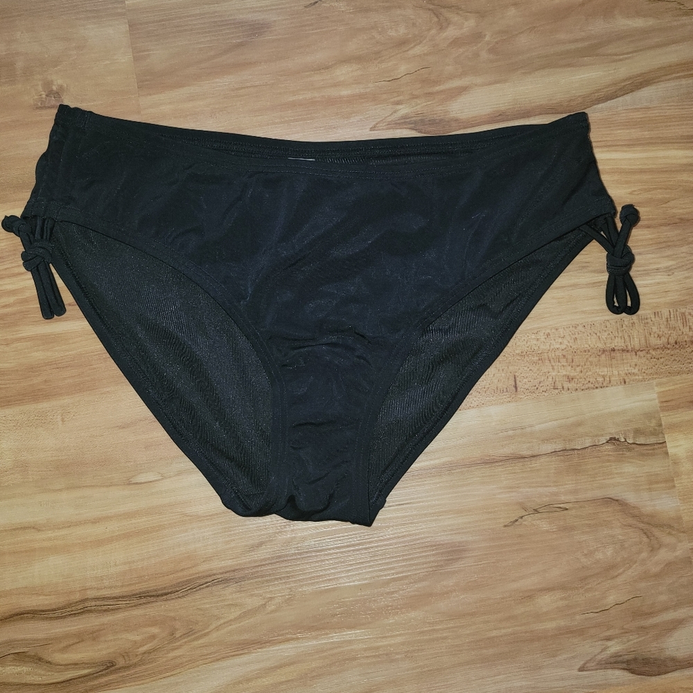 VS high-waisted black bikini bottoms